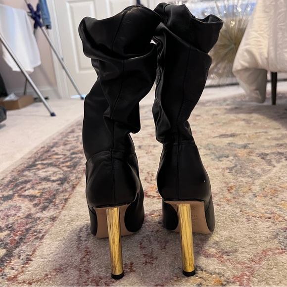 SCHUTZ ASHLEE PIN HEEL BOOTIE - Picture 2 of 7